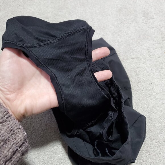 LULULEMON Hotty Hot Shorts 2 II Swift Mesh Lined Running Gym Black Womens 8 x 2" - Picture 8 of 16